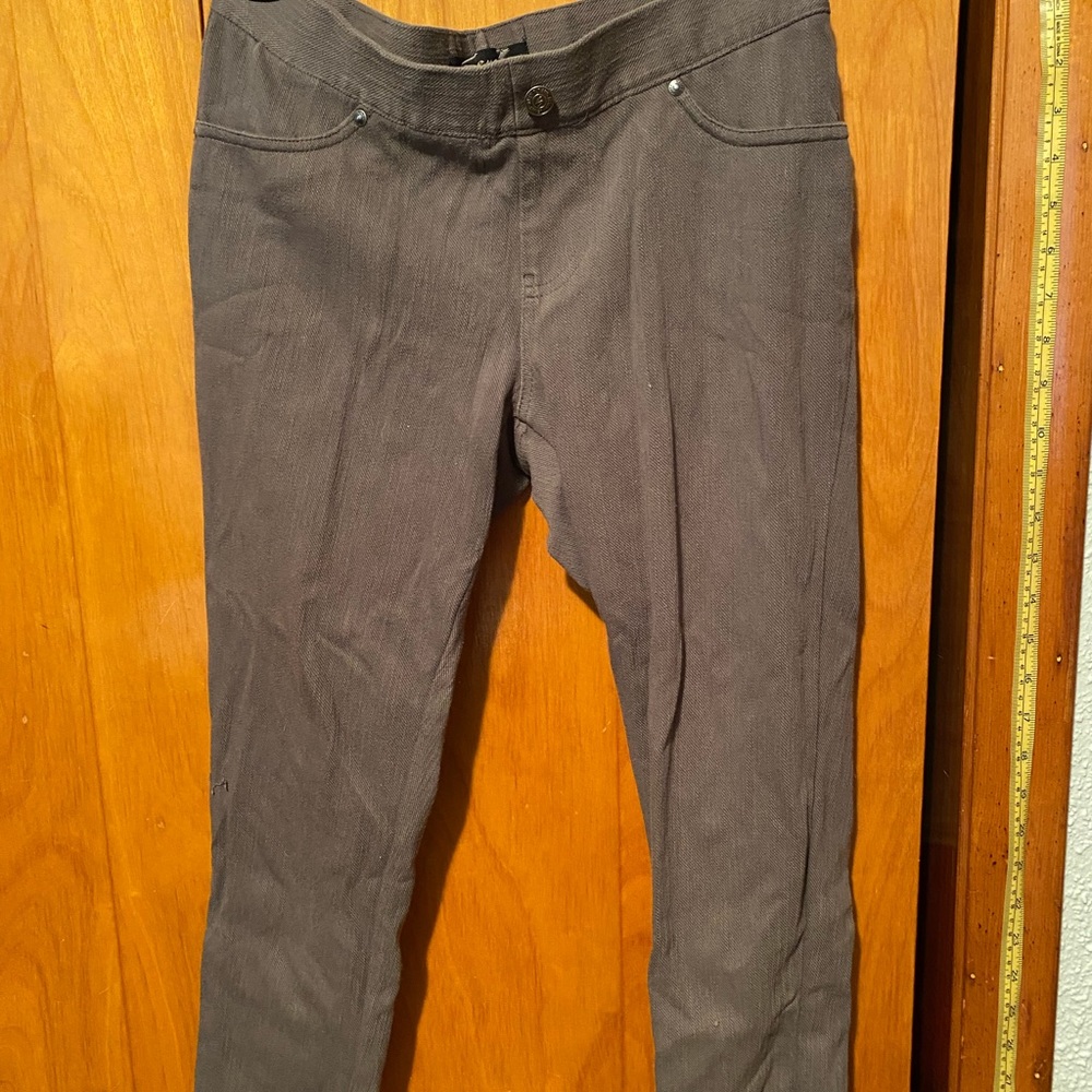 Grey denim like leggings size small
